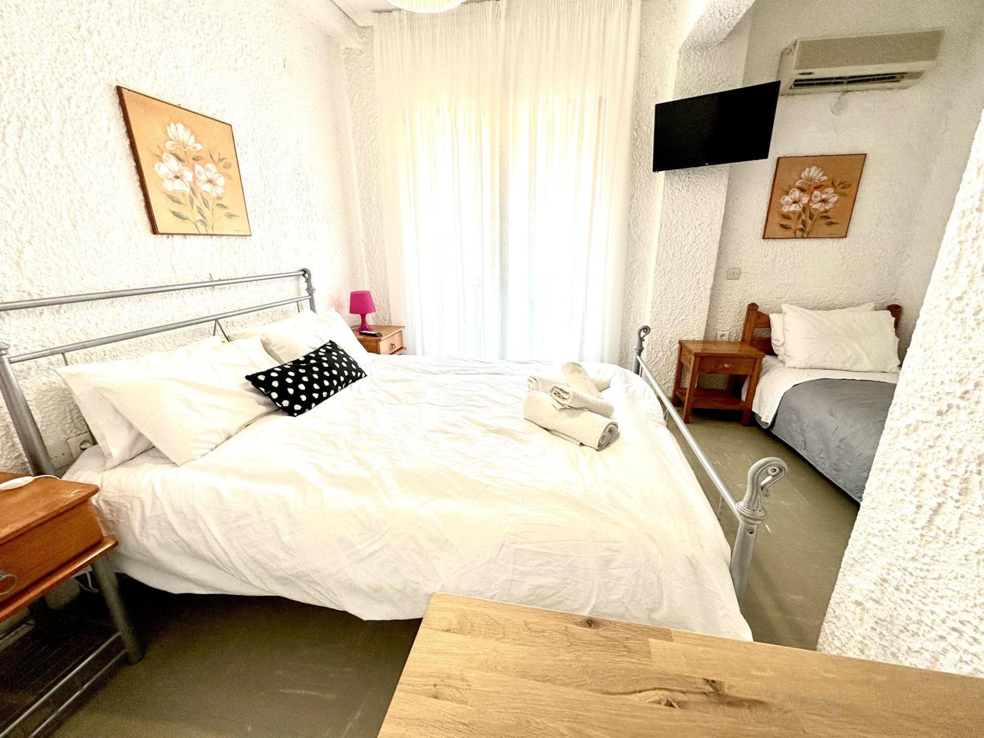 Katerina Apartments Neos Pirgos Room photo